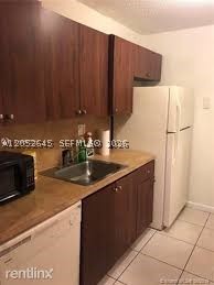 7403 Sw 152nd Ave 206-2 Property Photo 4