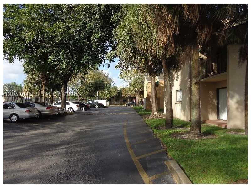 7403 Sw 152nd Ave 206-2 Property Photo 7