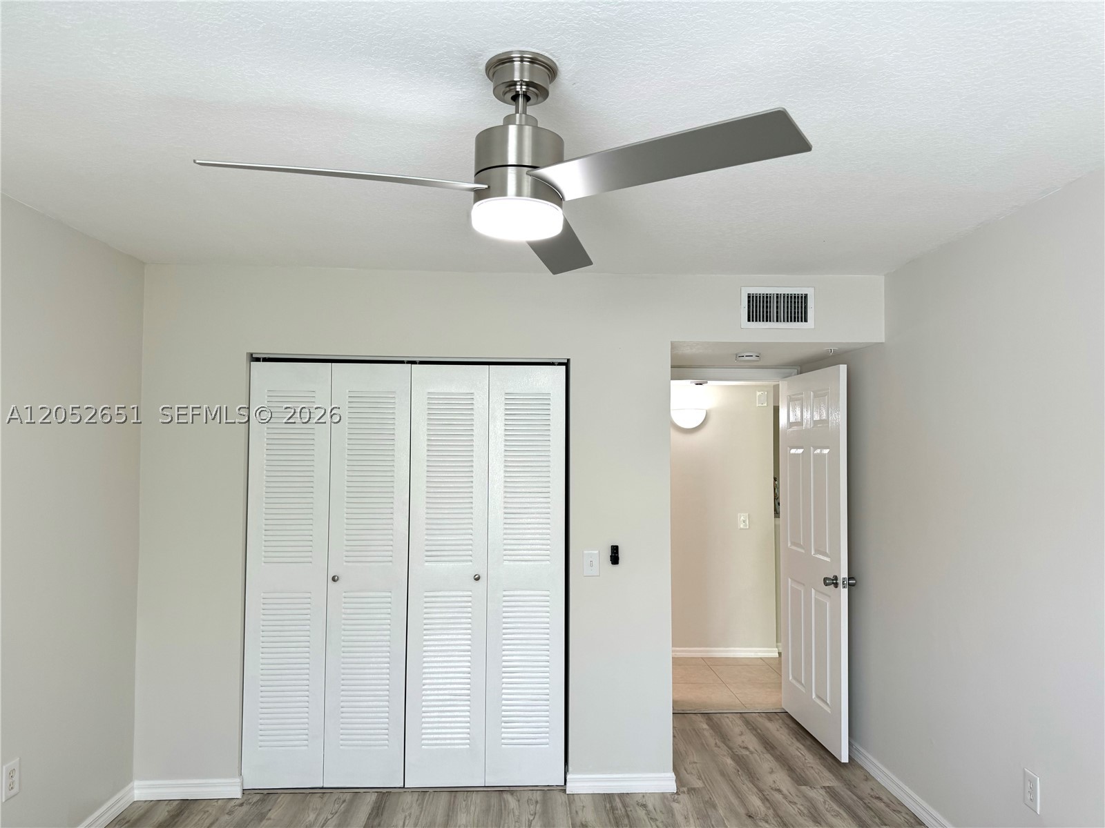 1020 Villa Ln 1020 Property Photo 11