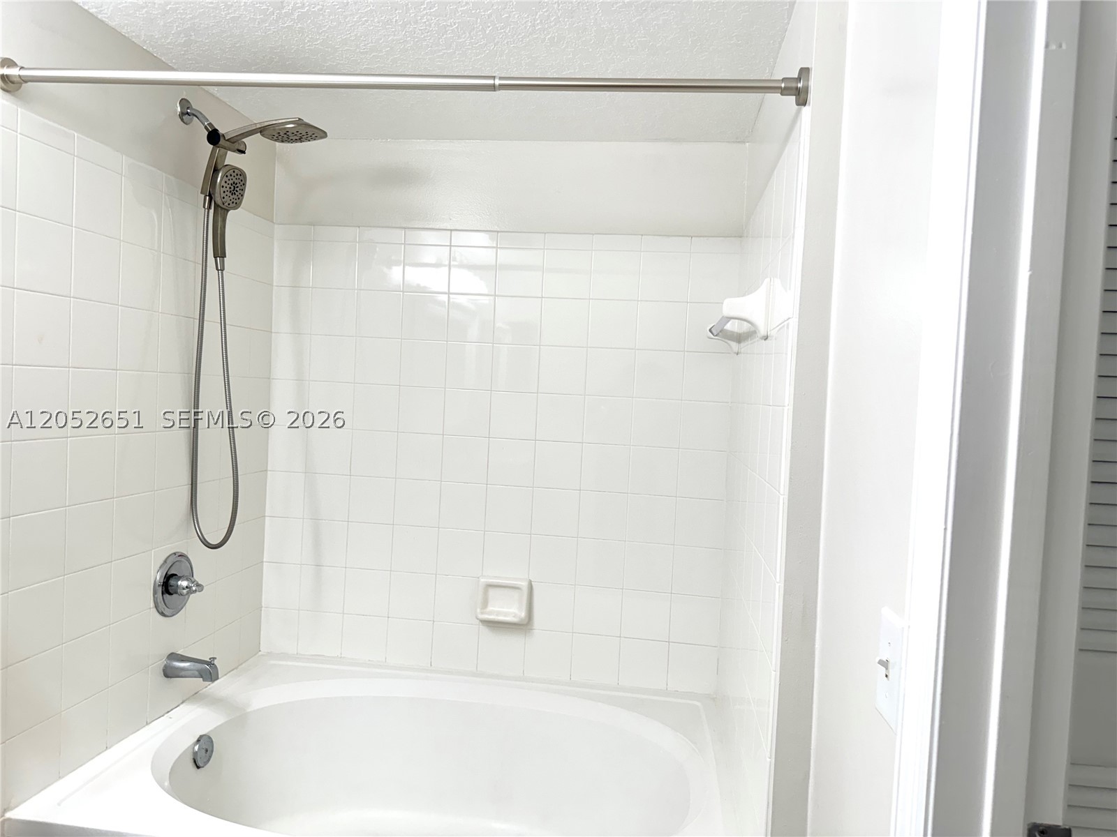 1020 Villa Ln 1020 Property Photo 15