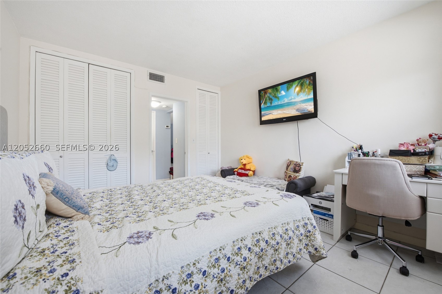 1450 Ne 170th St 209 Property Photo 16