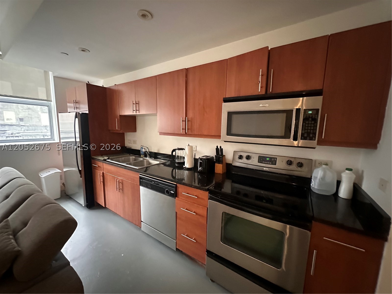 111 E Flagler St 410 Property Photo 9