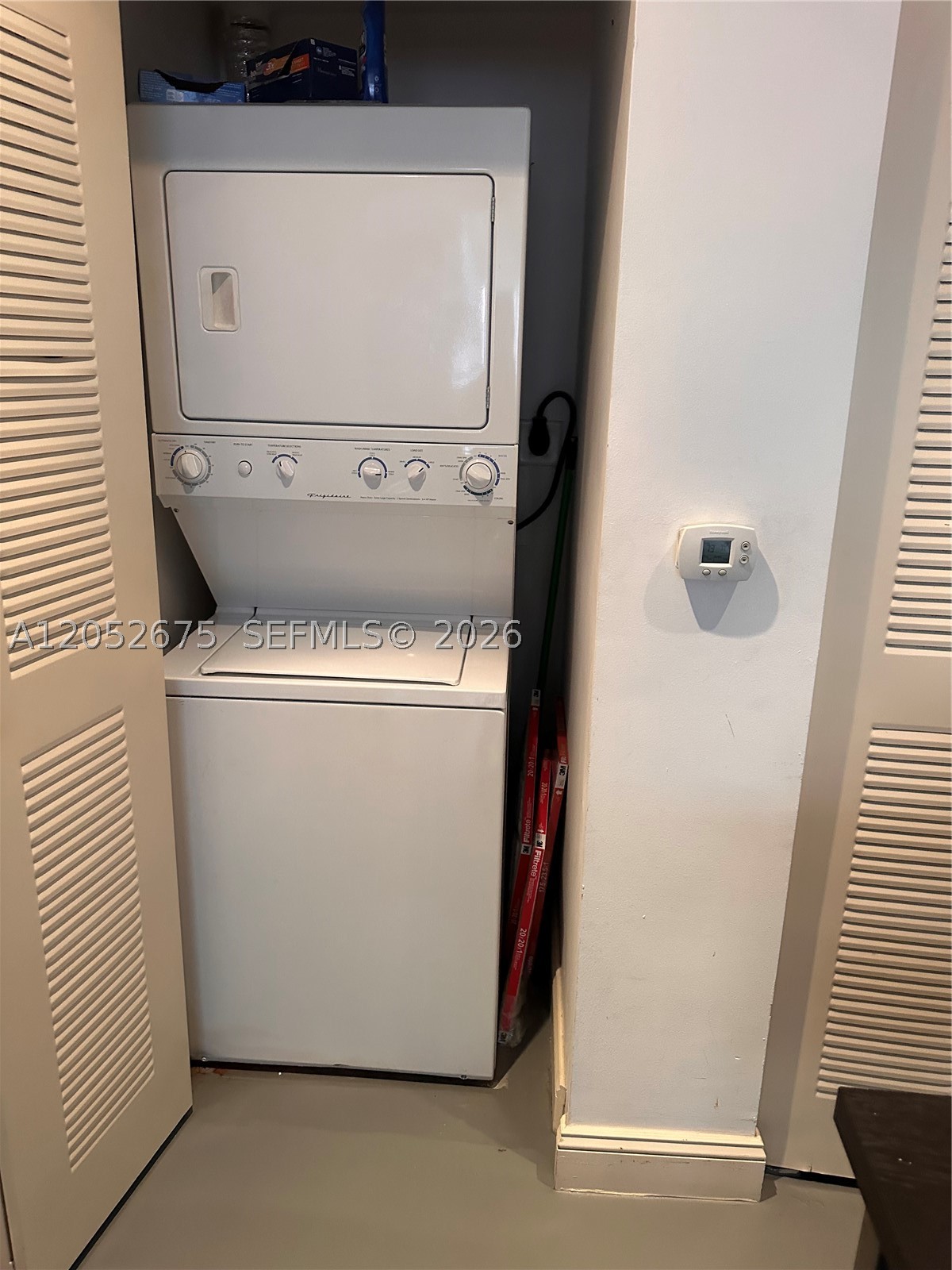 111 E Flagler St 410 Property Photo 11