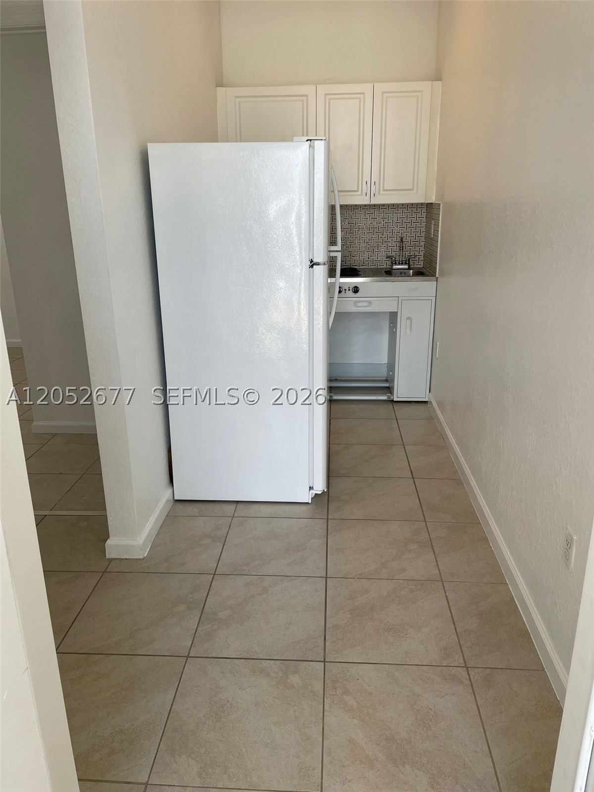 A12052677 Property Photo 4