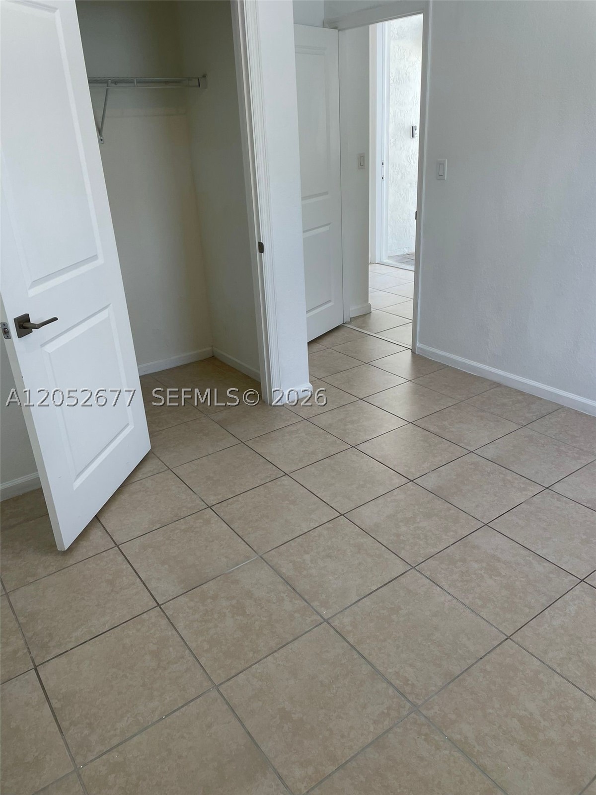 A12052677 Property Photo 6
