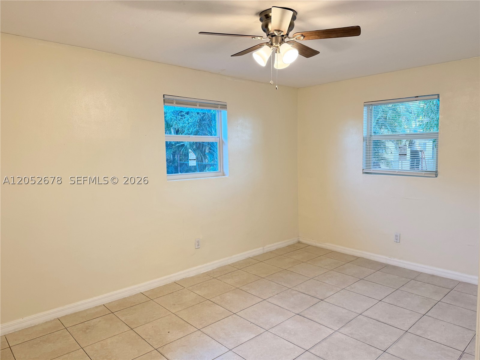 1200 Nw 9th St B Property Photo 6