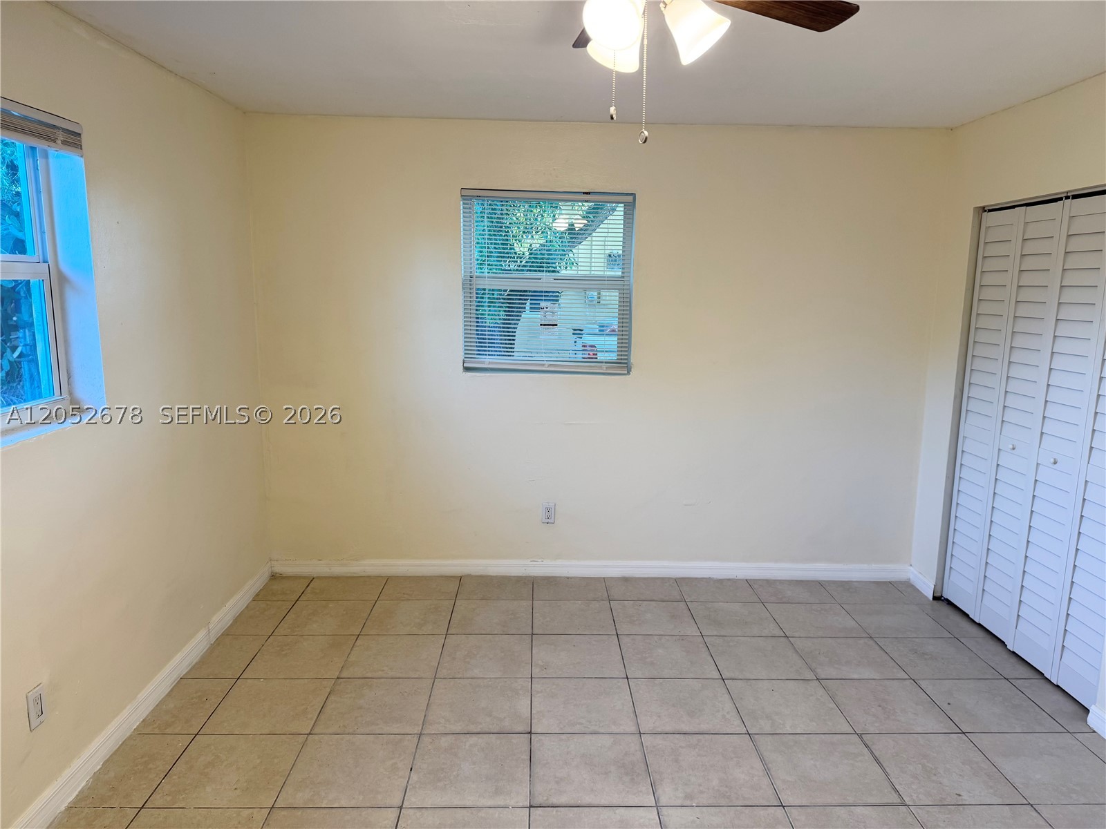 1200 Nw 9th St B Property Photo 7