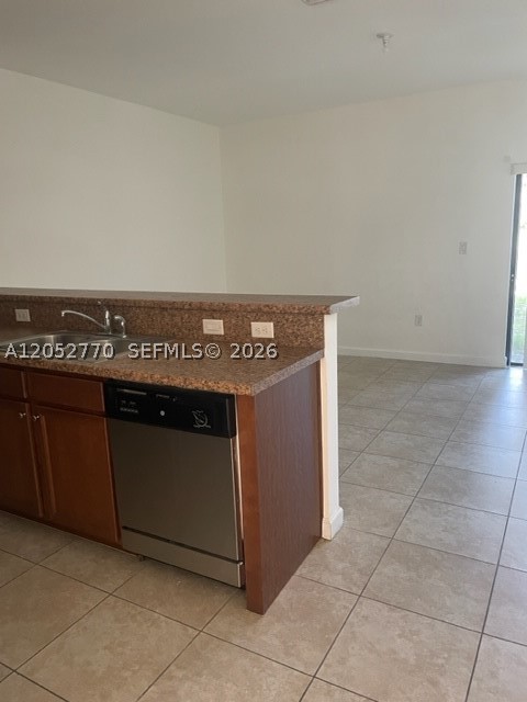 642 Se 32 Nd Avenue 642 Property Photo 4
