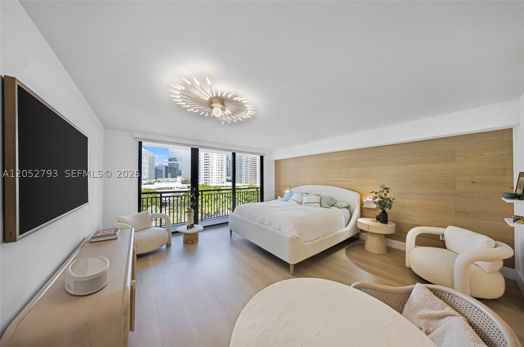 540 Brickell Key Dr 809 Property Photo 1