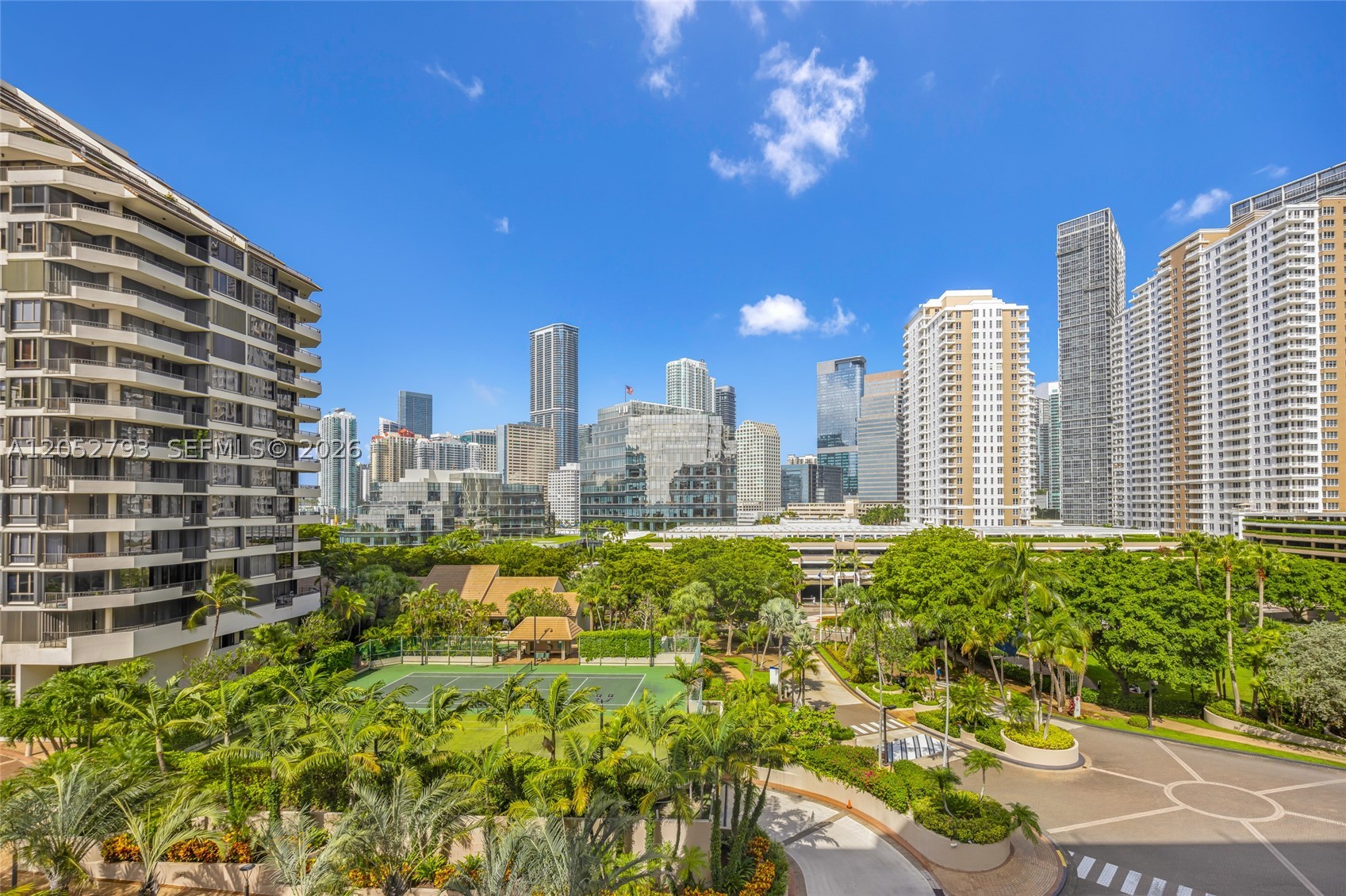 540 Brickell Key Dr 809 Property Photo 12