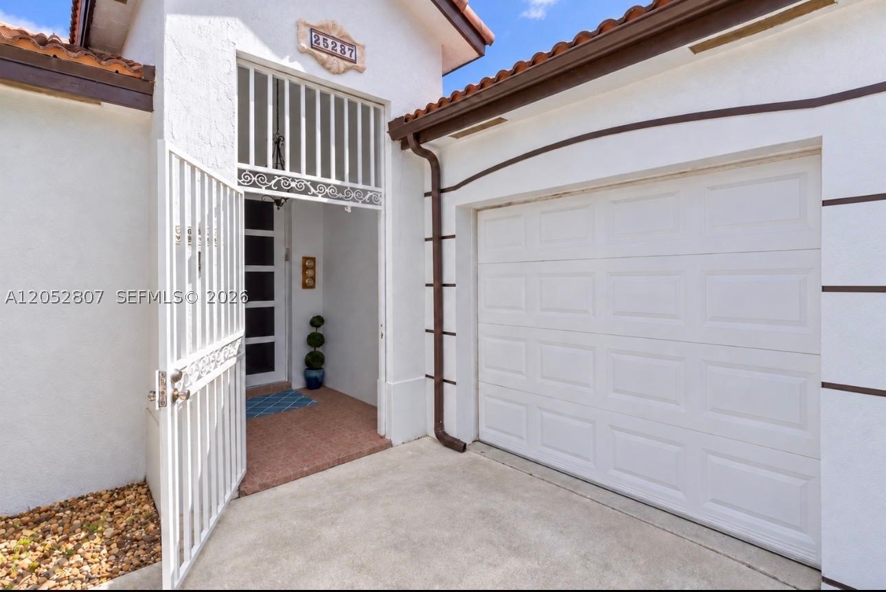 25237 Sw 133 Pl Property Photo 3