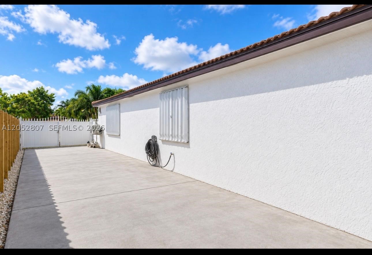 25237 Sw 133 Pl Property Photo 4
