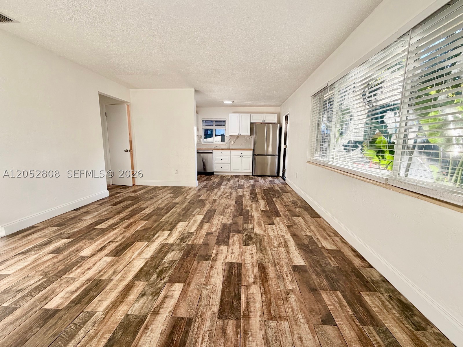 929 Sw 12th Ave Property Photo 5