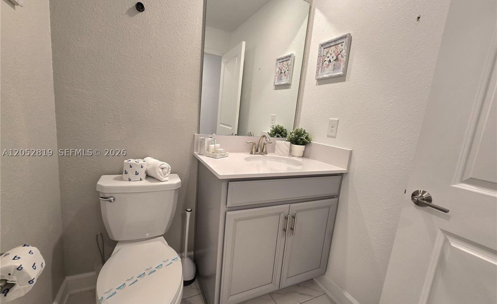 1036 Leader St. Property Photo 12
