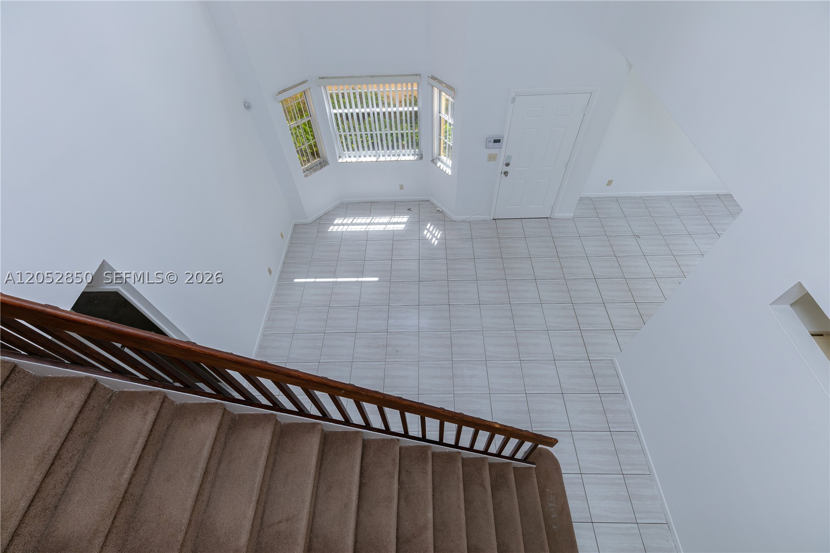 2592 W Saratoga Dr Property Photo 10