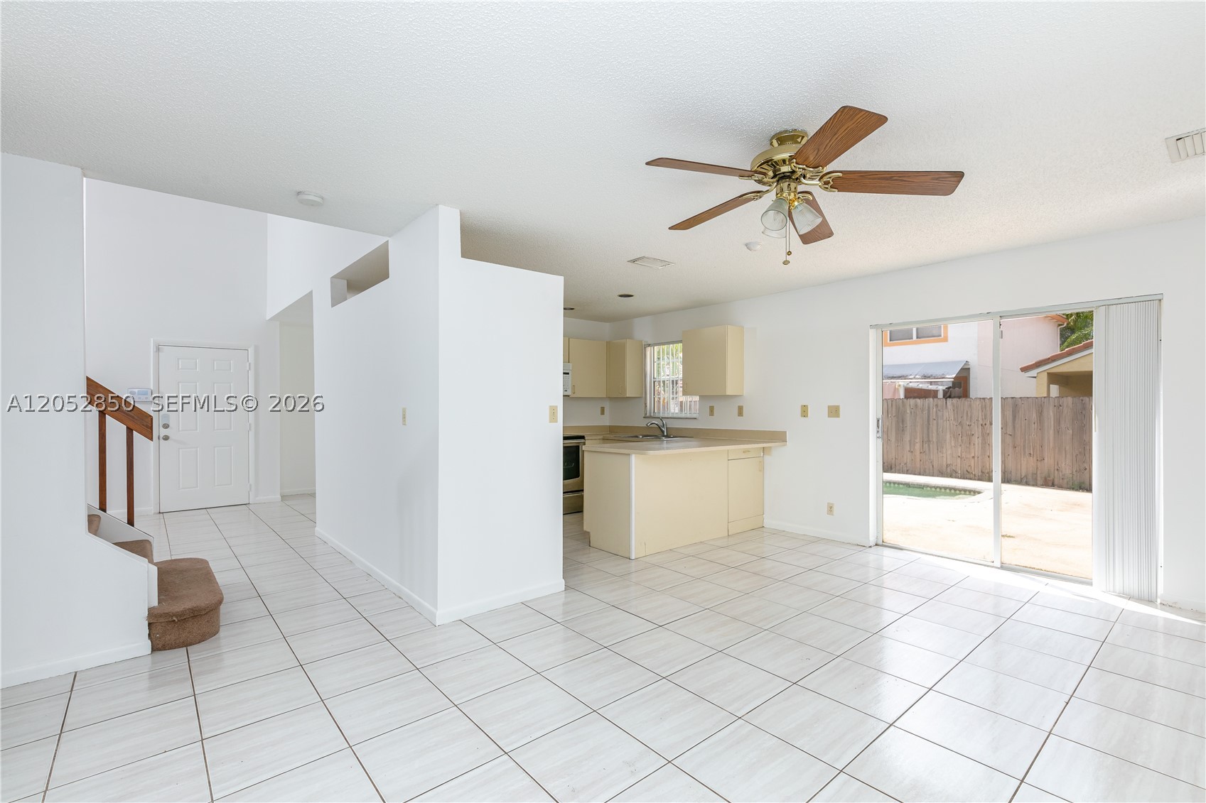 2592 W Saratoga Dr Property Photo 14