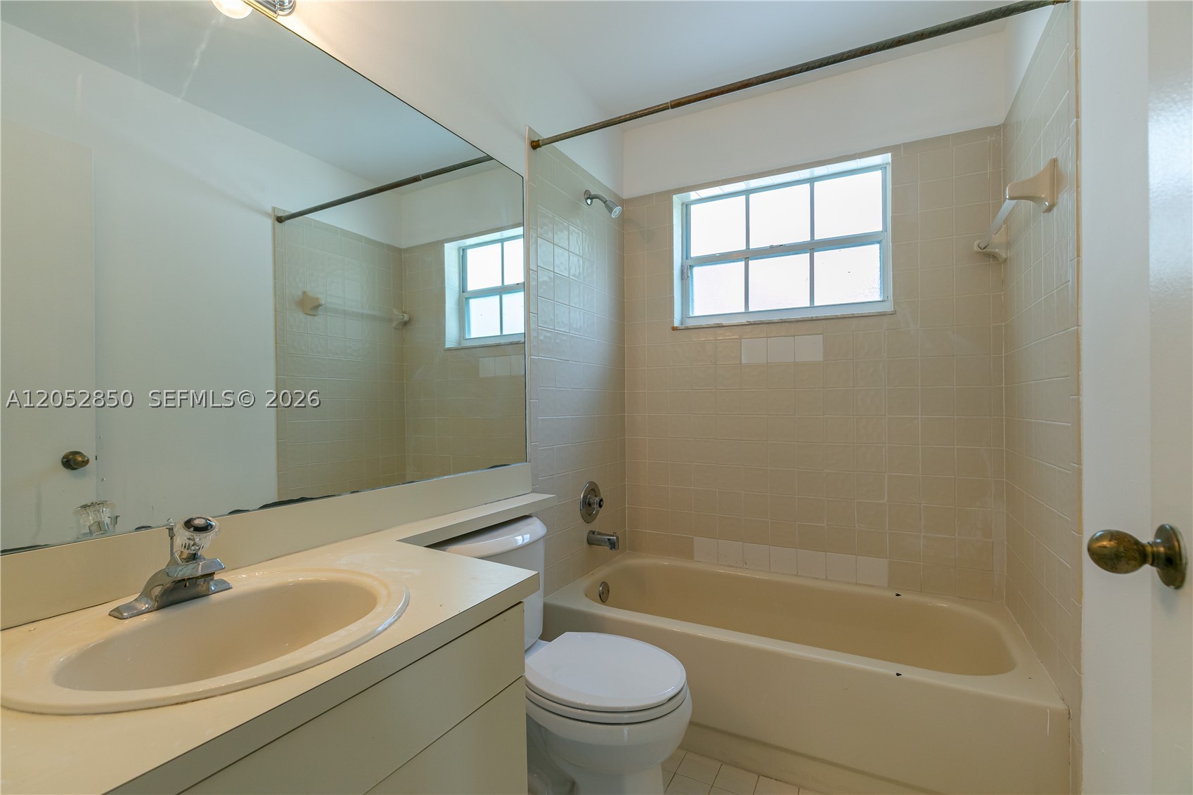 2592 W Saratoga Dr Property Photo 31
