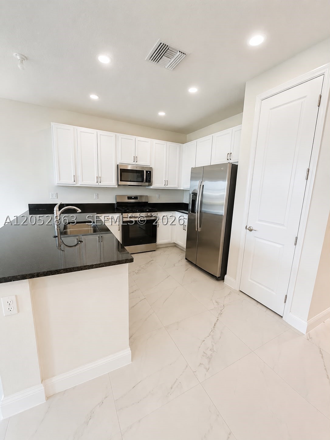 13504 Sw Starkissed Ln 0 Property Photo 6