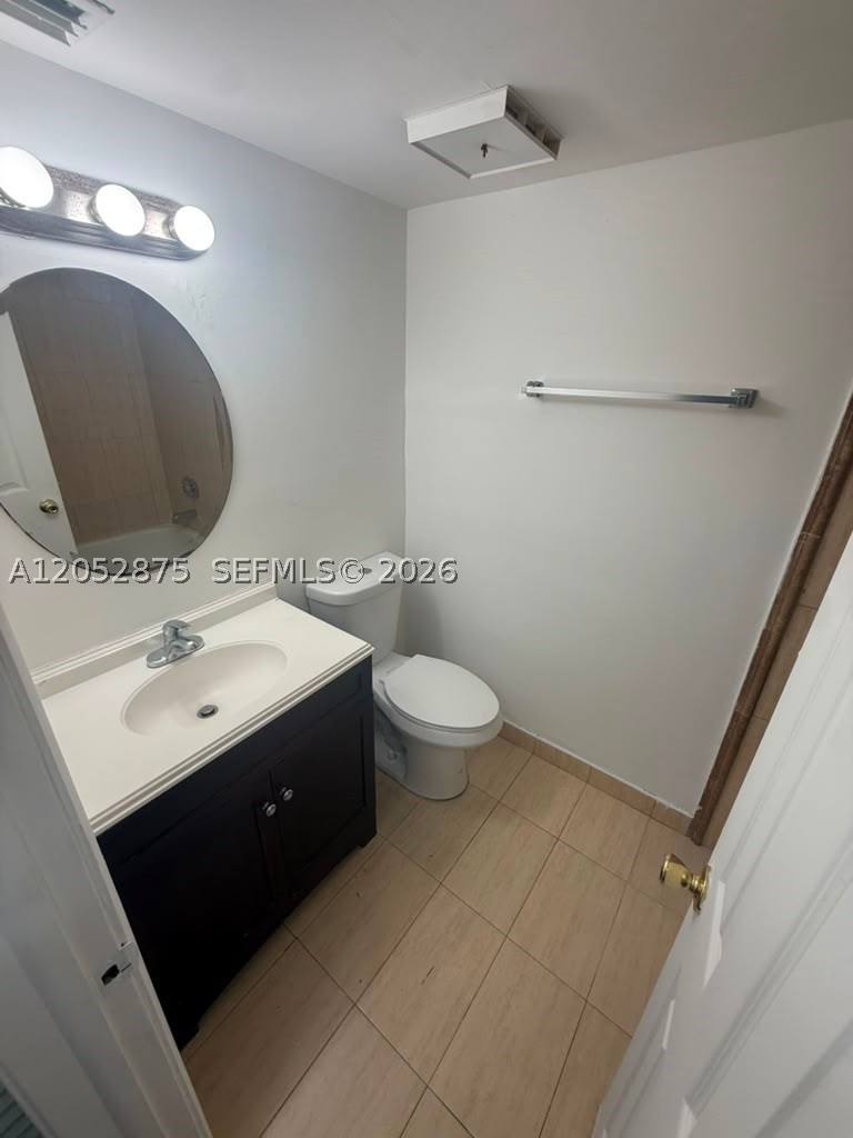 3399 Foxcroft Rd 104 Property Photo 13