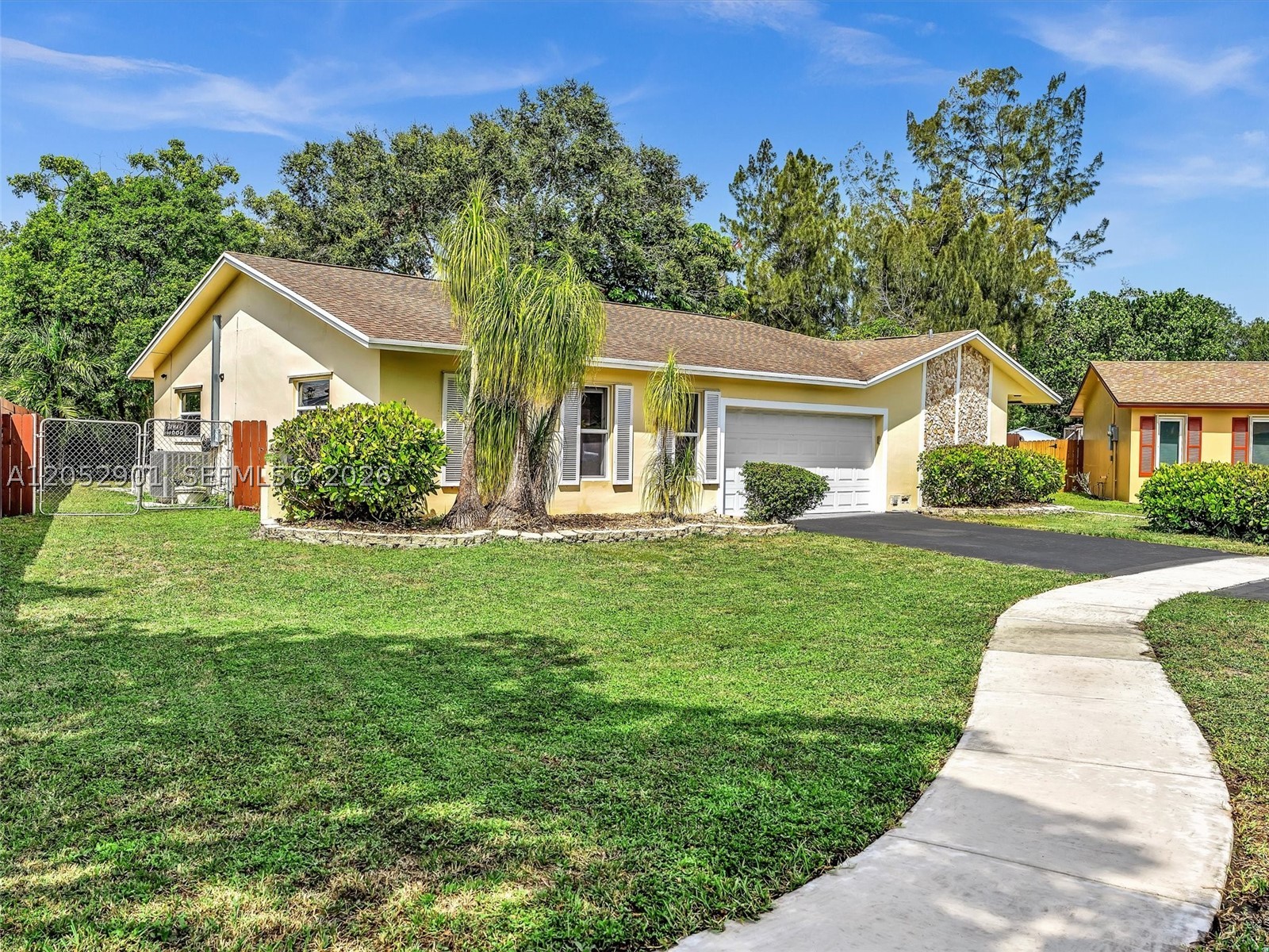 8754 SW 50th Pl