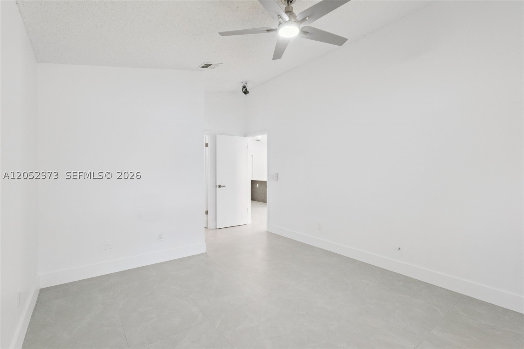2625 Walden Property Photo 5