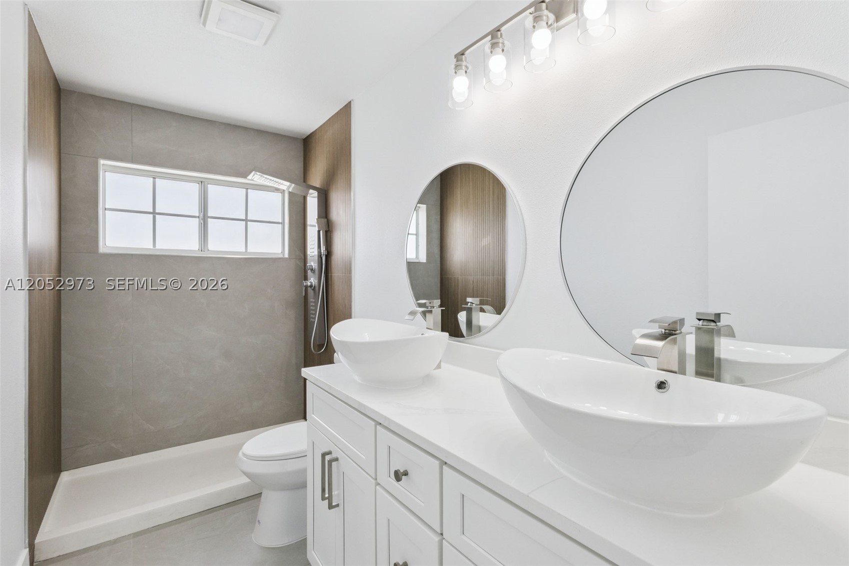 2625 Walden Property Photo 8