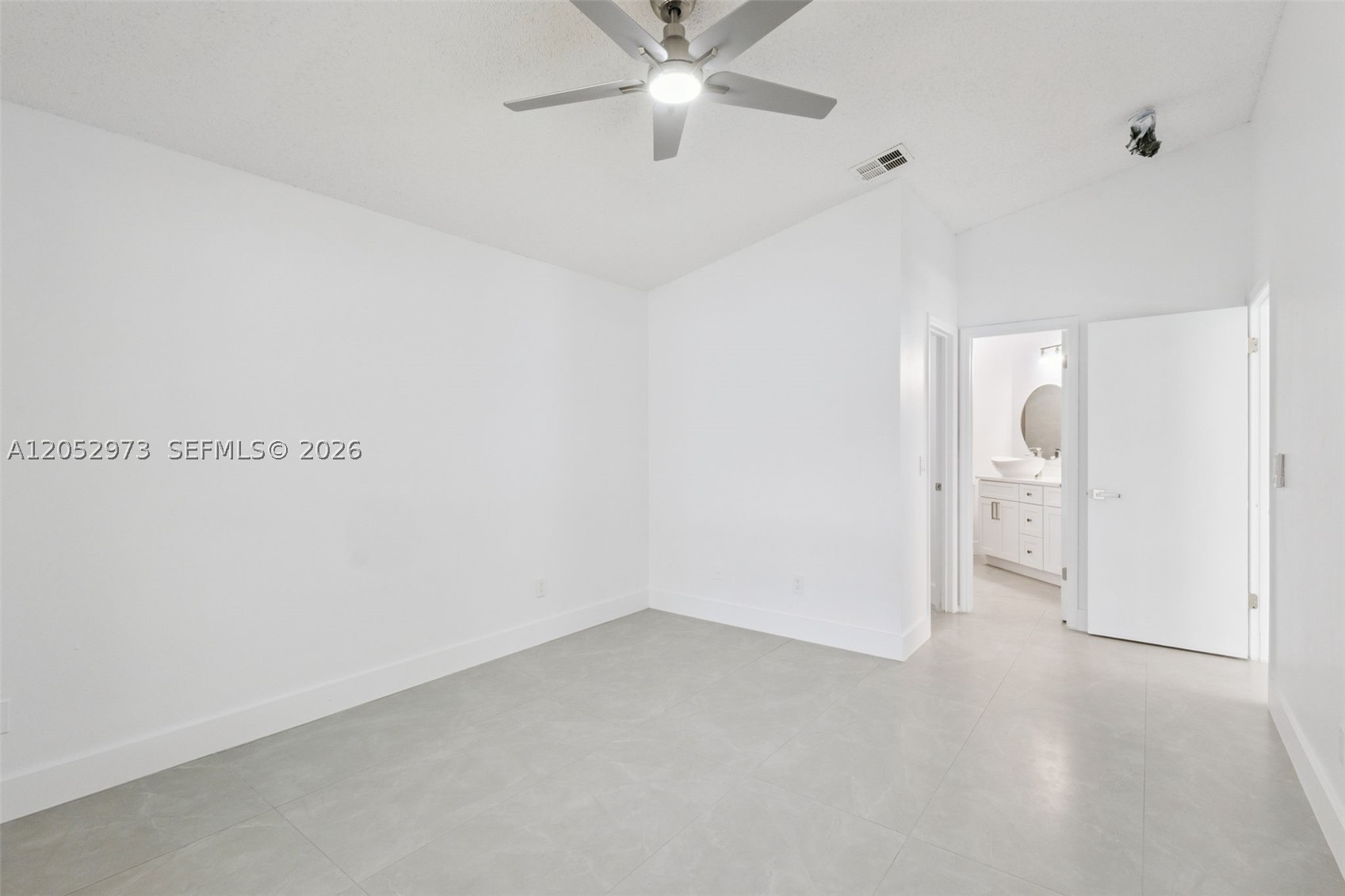 2625 Walden Property Photo 21
