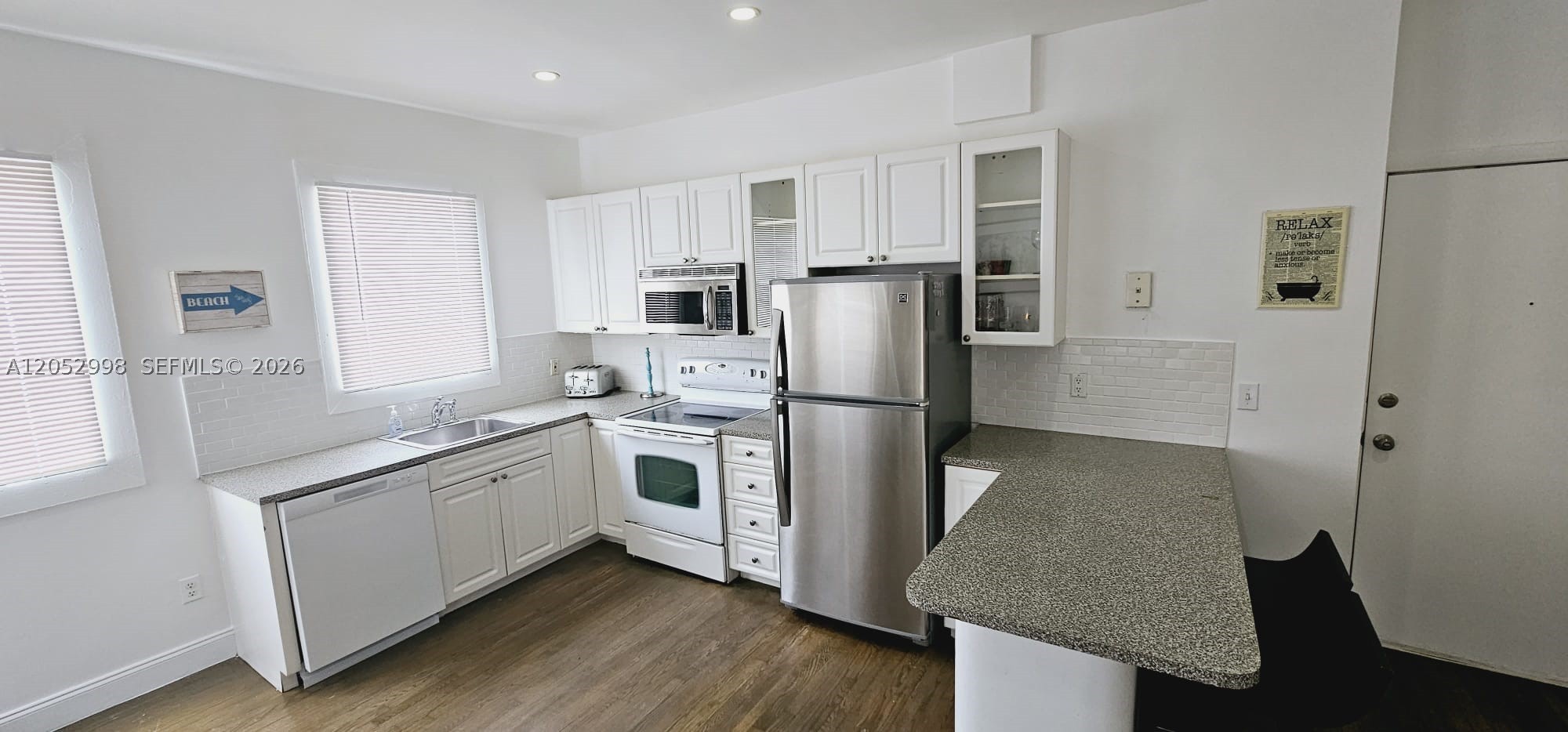 842 Meridian Ave 3d Property Photo 2