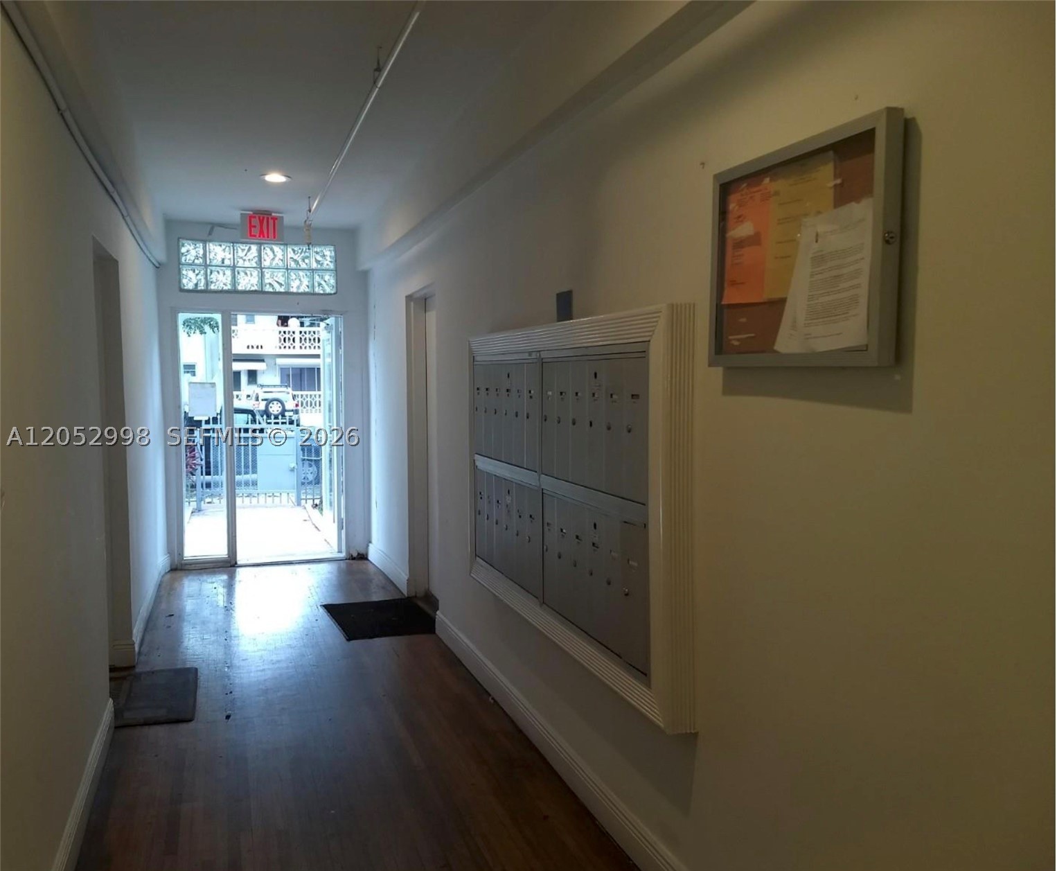 842 Meridian Ave 3d Property Photo 15