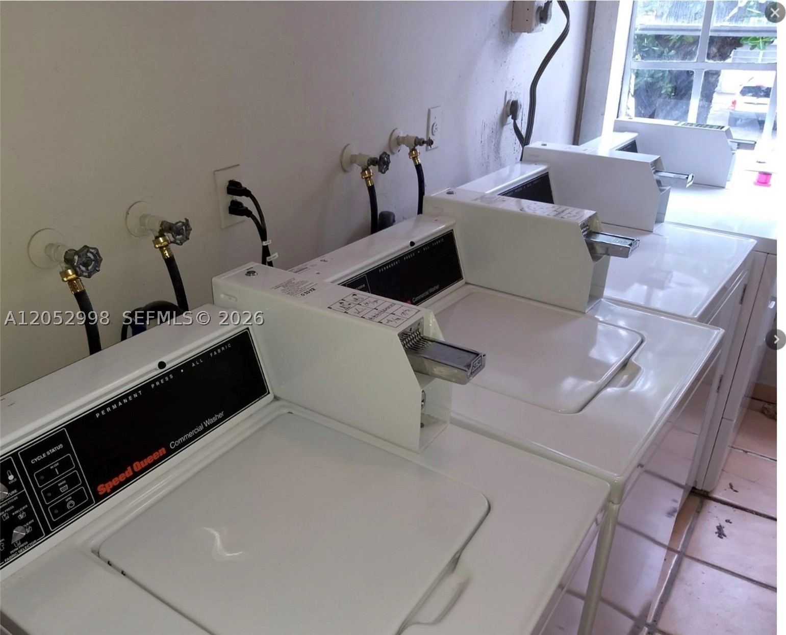 842 Meridian Ave 3d Property Photo 17