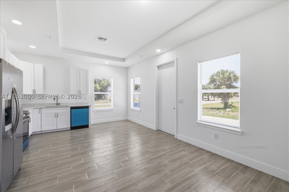 195 Rotonda Blvd W C Property Photo 7