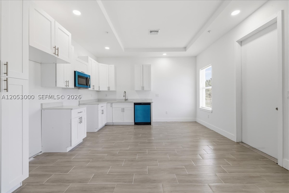 195 Rotonda Blvd W C Property Photo 13