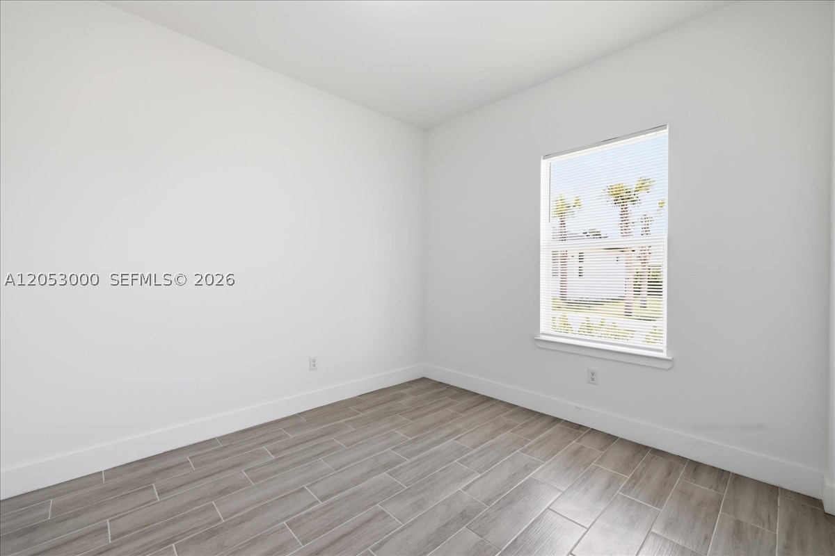 195 Rotonda Blvd W C Property Photo 15