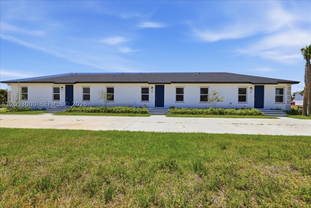 195 Rotonda Blvd W C Property Photo 25