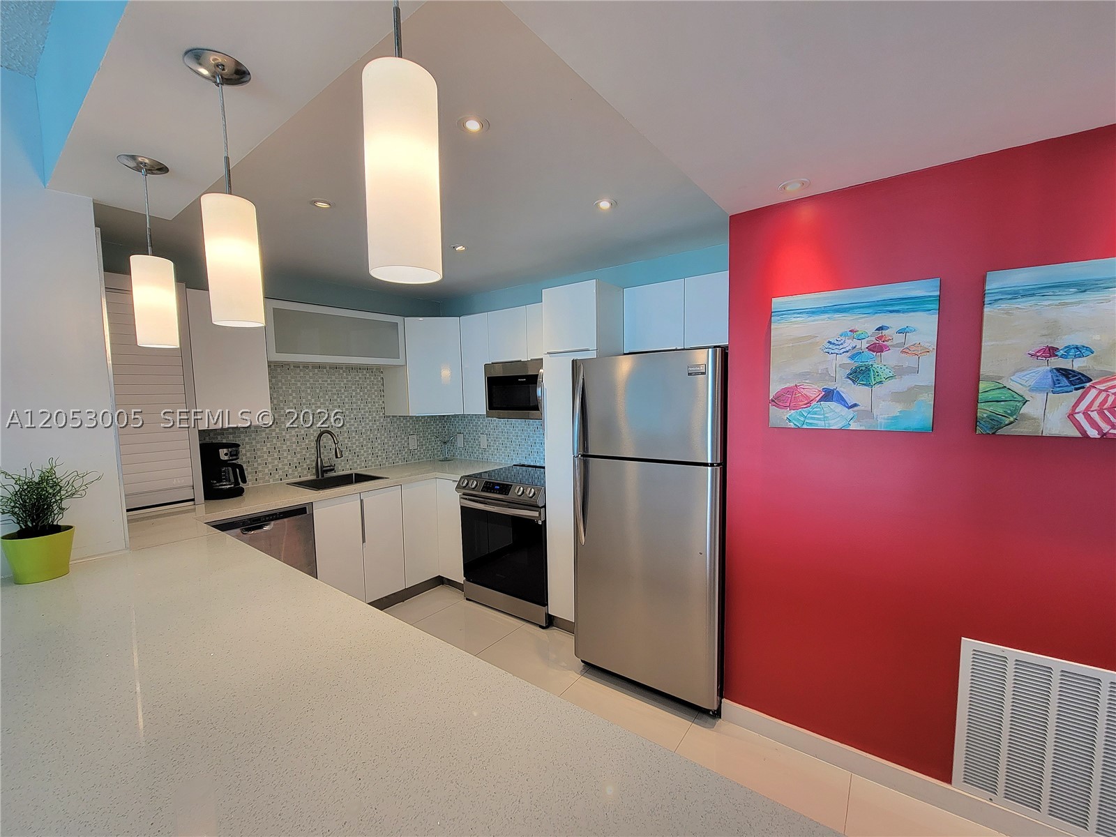 3505 S Ocean Dr 1011 Property Photo 8