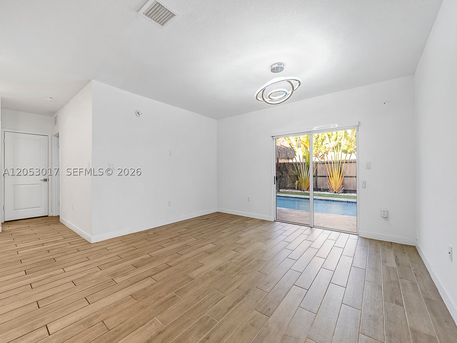 501 Ne 6th Ct Property Photo 18