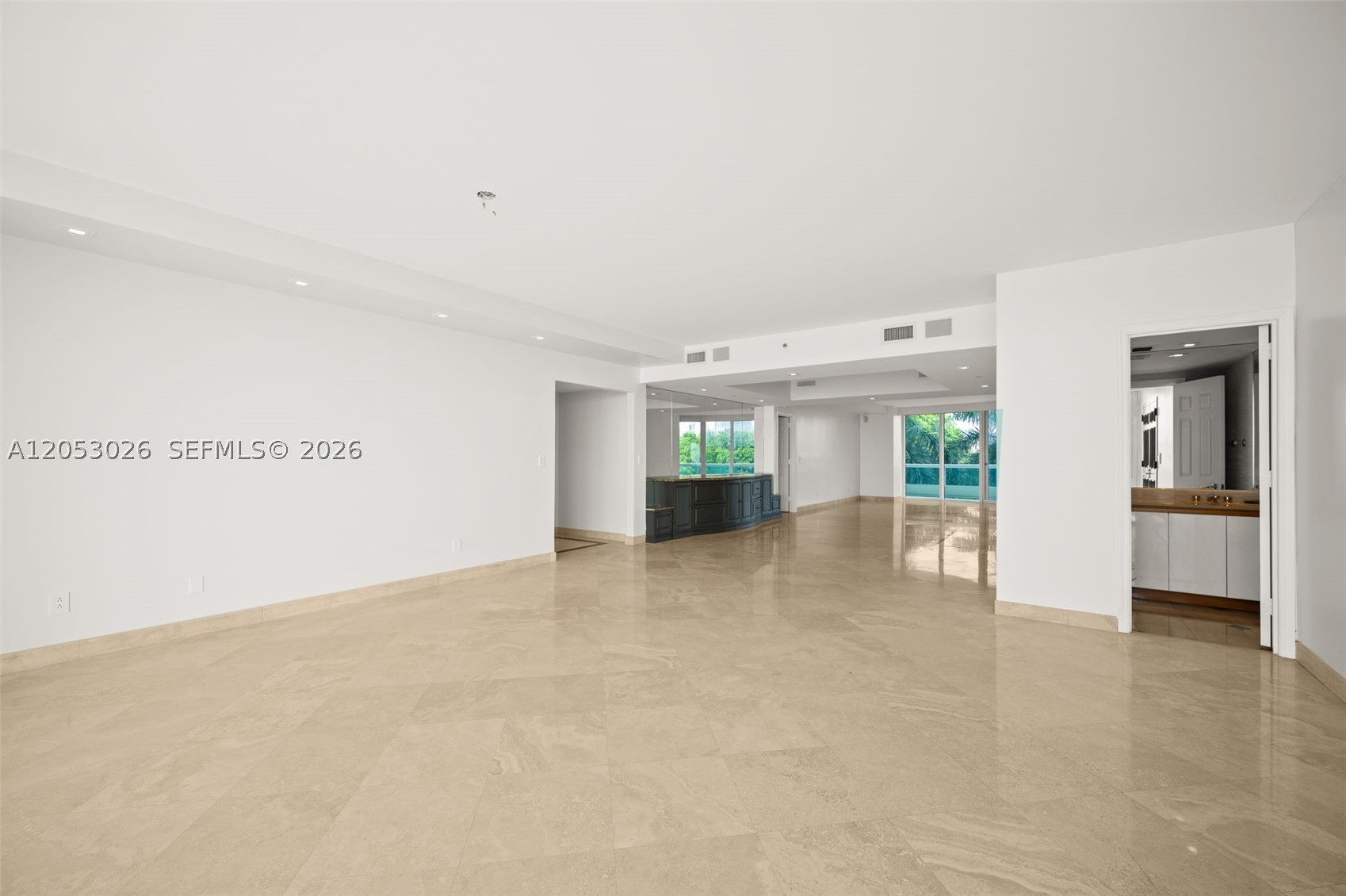 1643 Brickell Ave 702 Property Photo 12