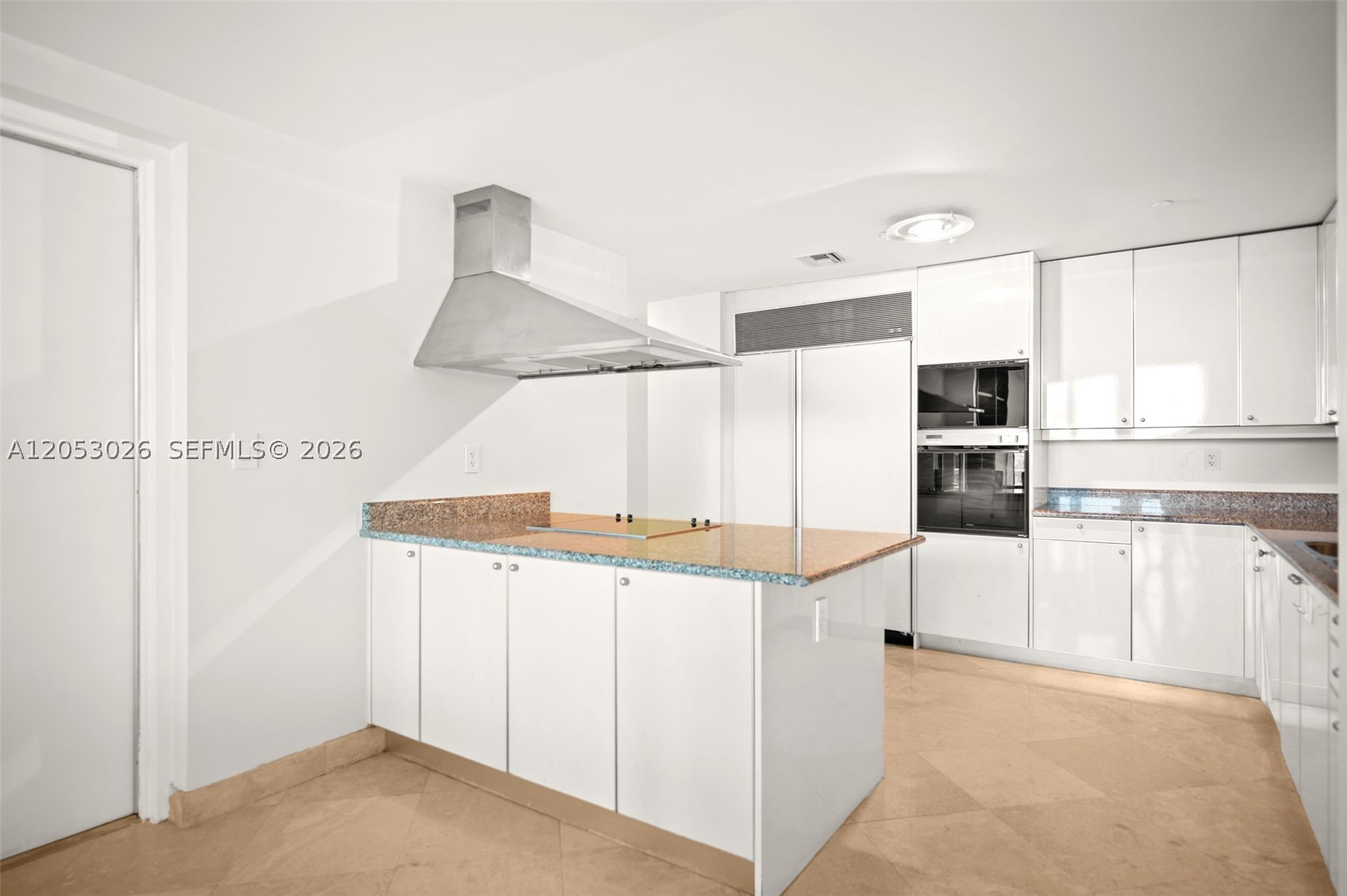 1643 Brickell Ave 702 Property Photo 18