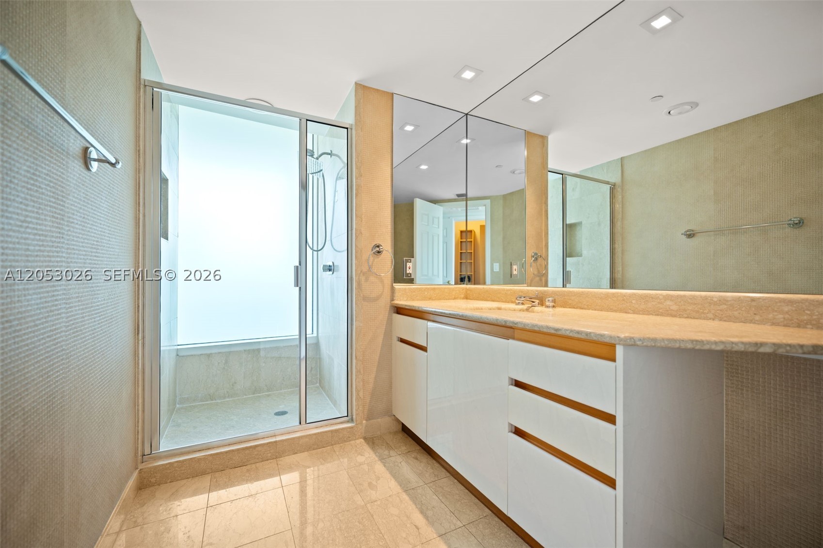 1643 Brickell Ave 702 Property Photo 29