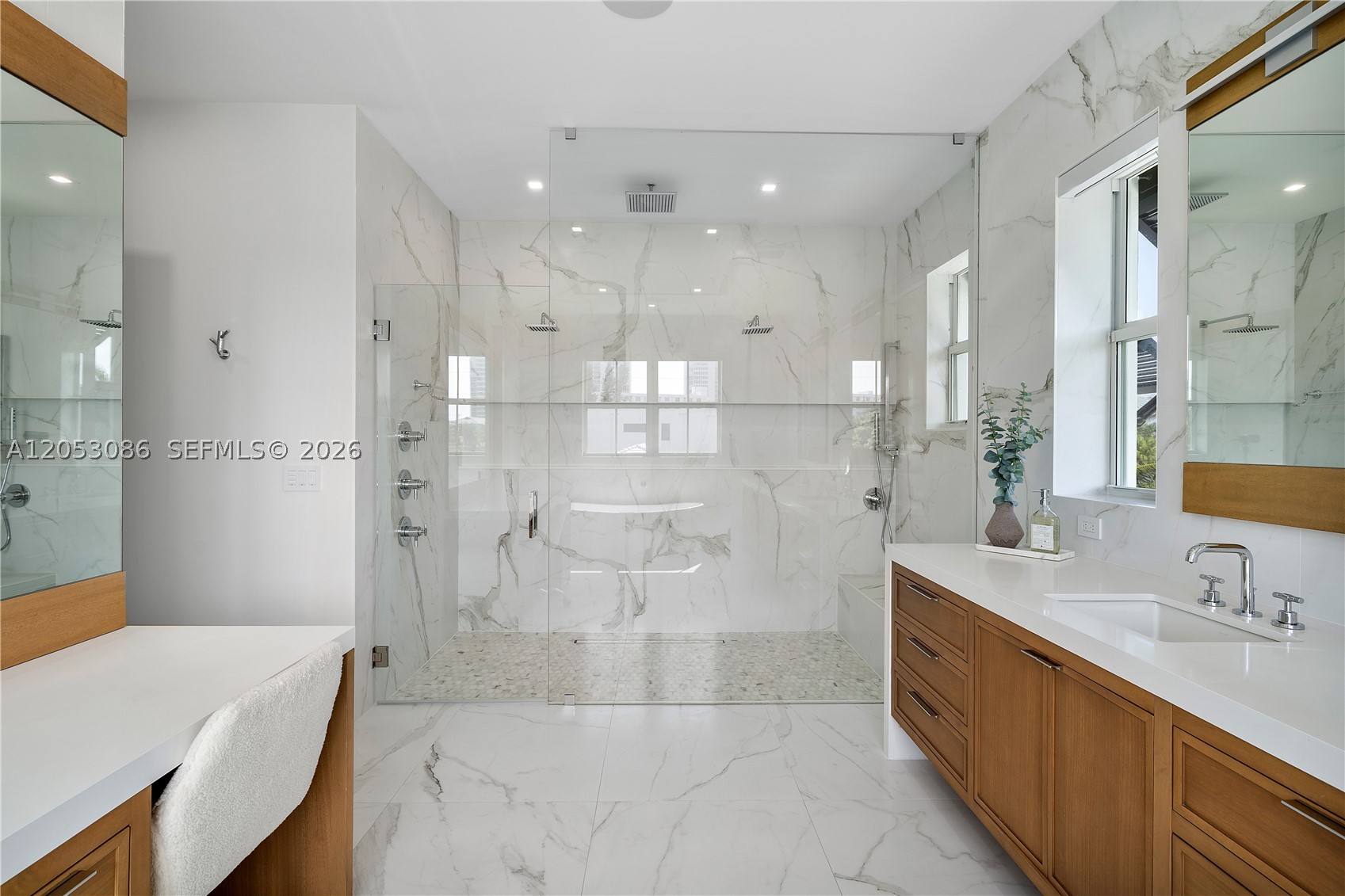728 Malaga Dr Property Photo 42