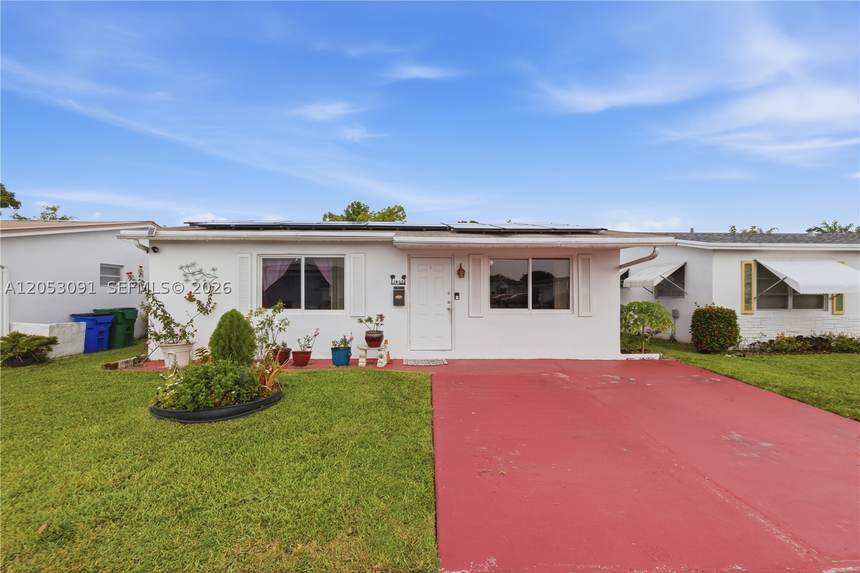 1465 Nw 68th Ter Property Photo 5