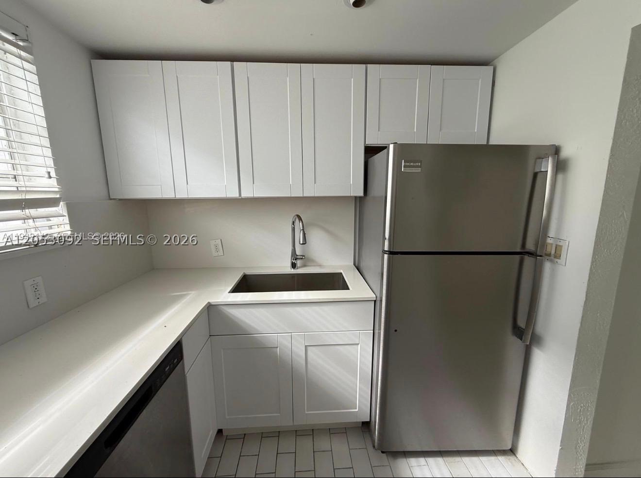 1211 Pennsylvania Ave E2 Property Photo 3