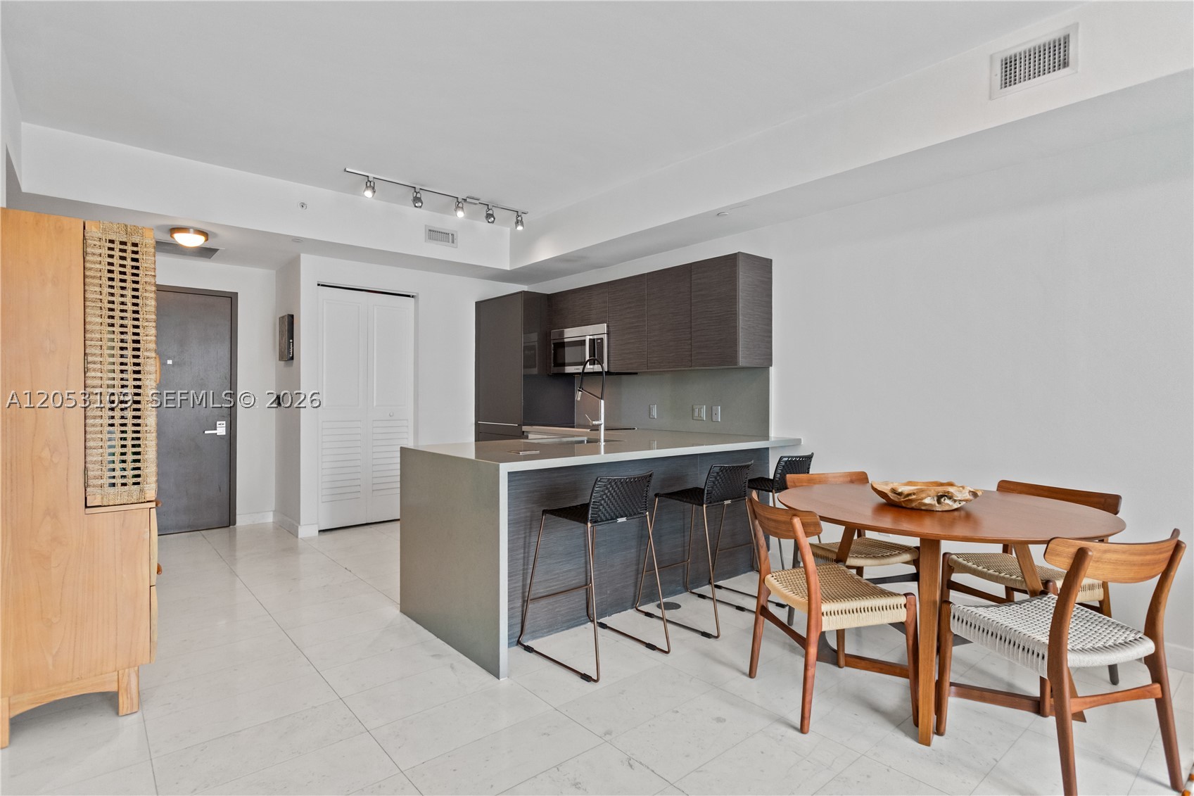 1080 Brickell Ave 1602 Property Photo 15