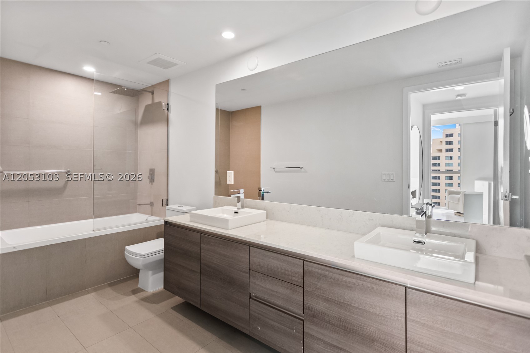1080 Brickell Ave 1602 Property Photo 30