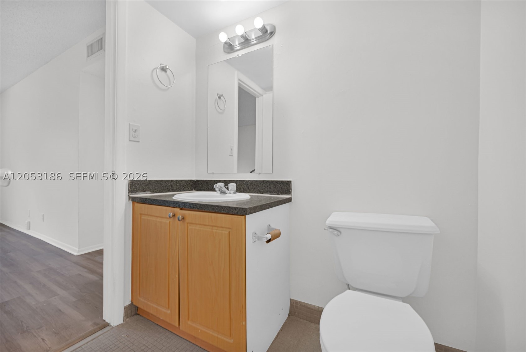 505 S Pine Island Rd B102 Property Photo 32