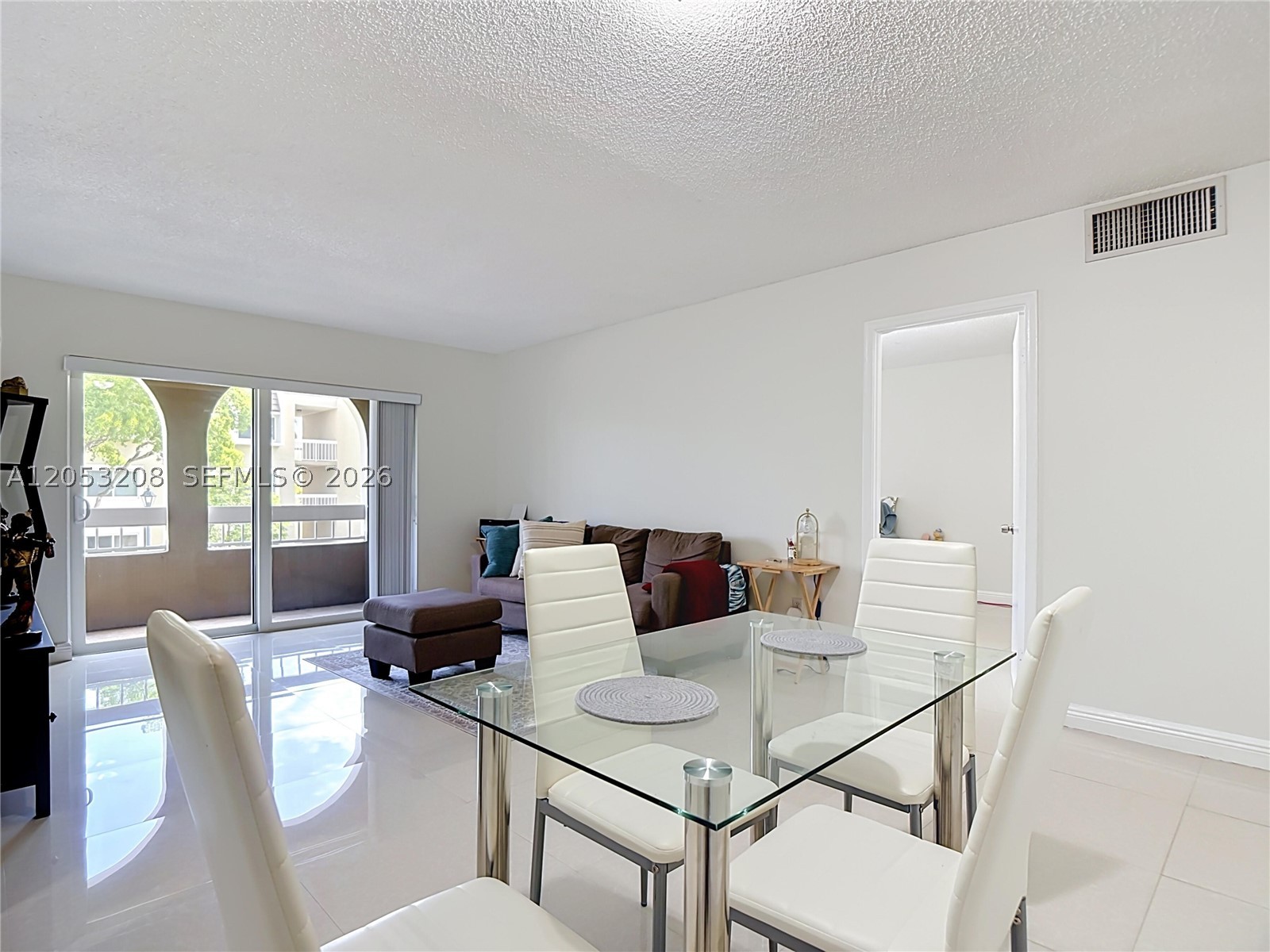 7722 Camino Real E304 Property Photo 14