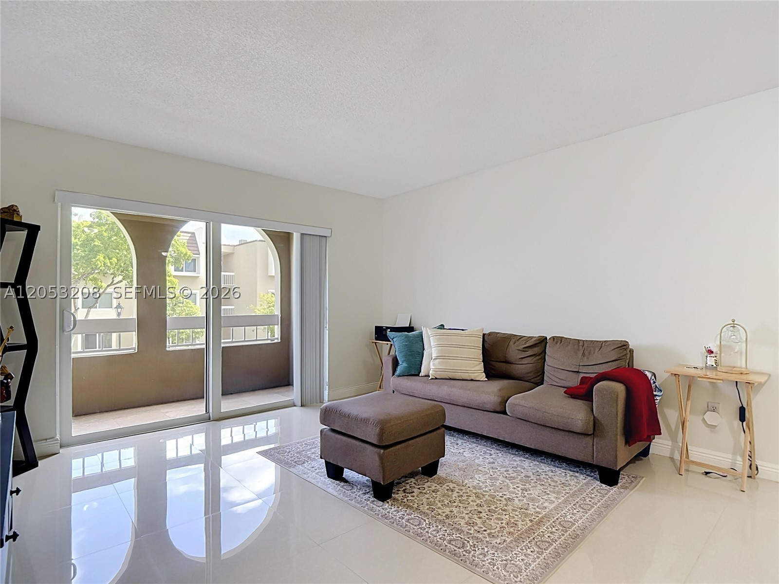7722 Camino Real E304 Property Photo 17