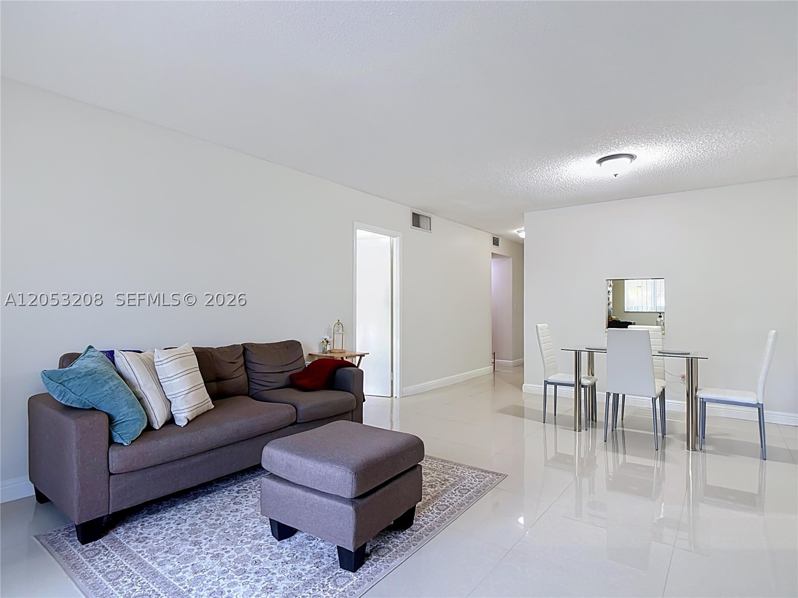 7722 Camino Real E304 Property Photo 18