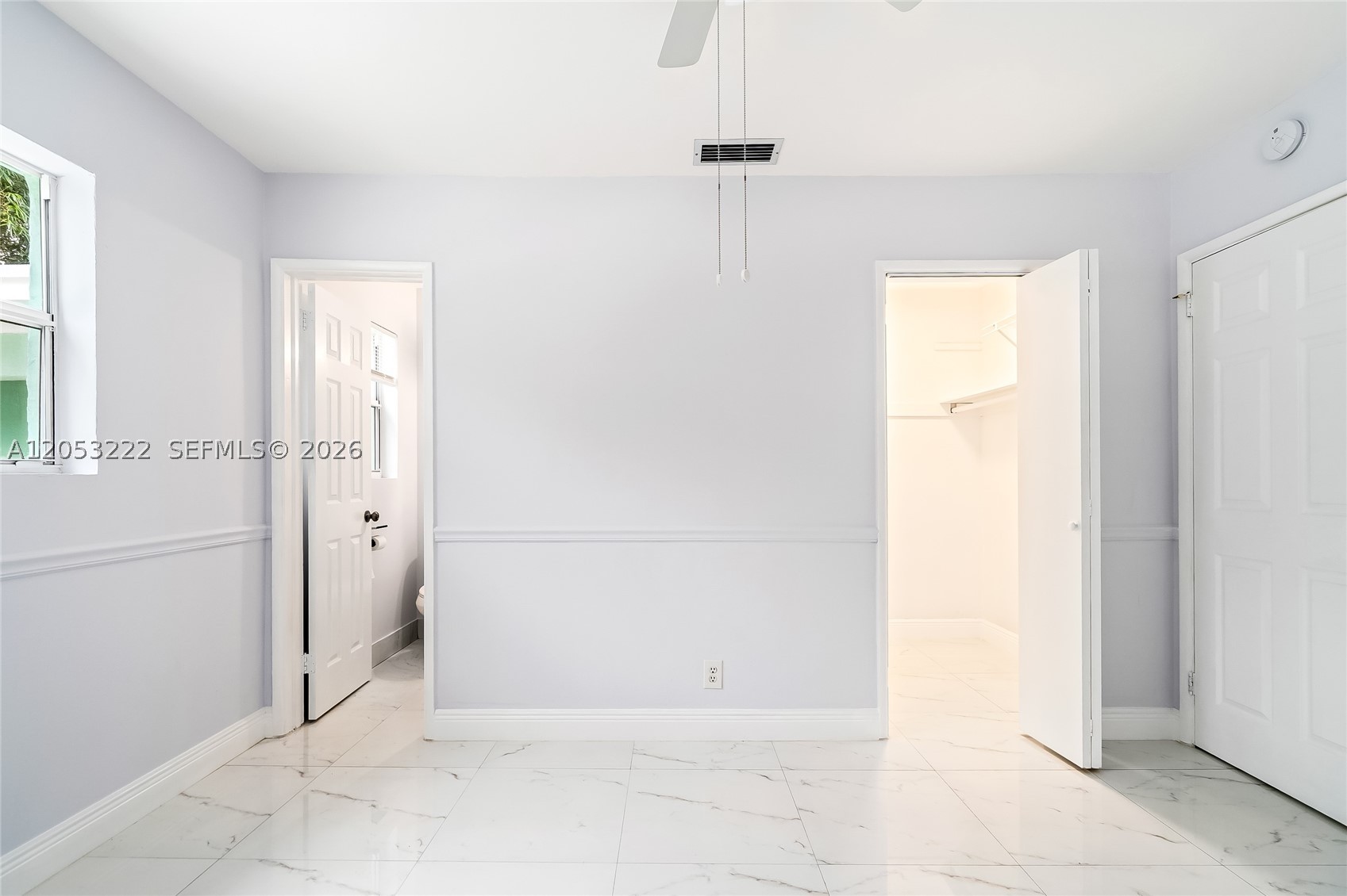 1427 Crest Dr Property Photo 12