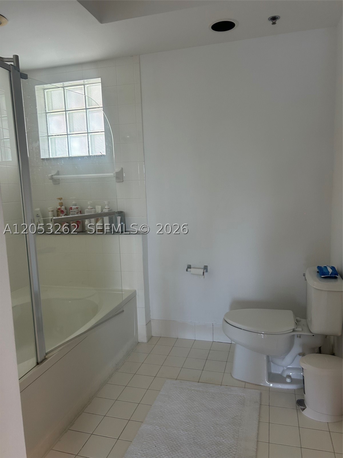 3215 Ne 184th St 14406 Property Photo 17